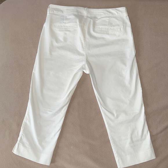 Old Navy Pixie Capris - Picture 2 of 2